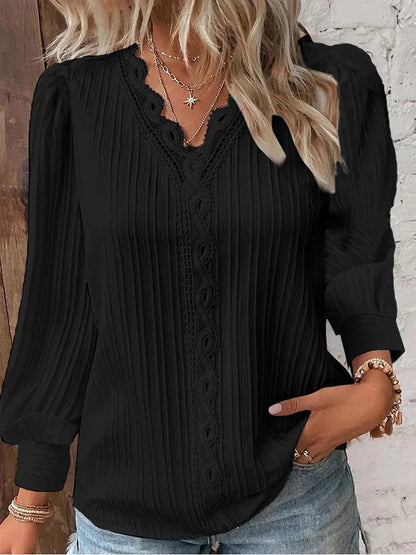 Elegant Chiffon Blouse with Lace Details for Effortless Style
