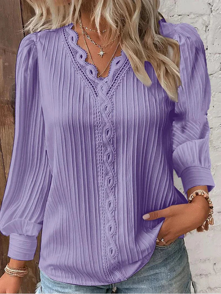 Elegant Chiffon Blouse with Lace Details for Effortless Style