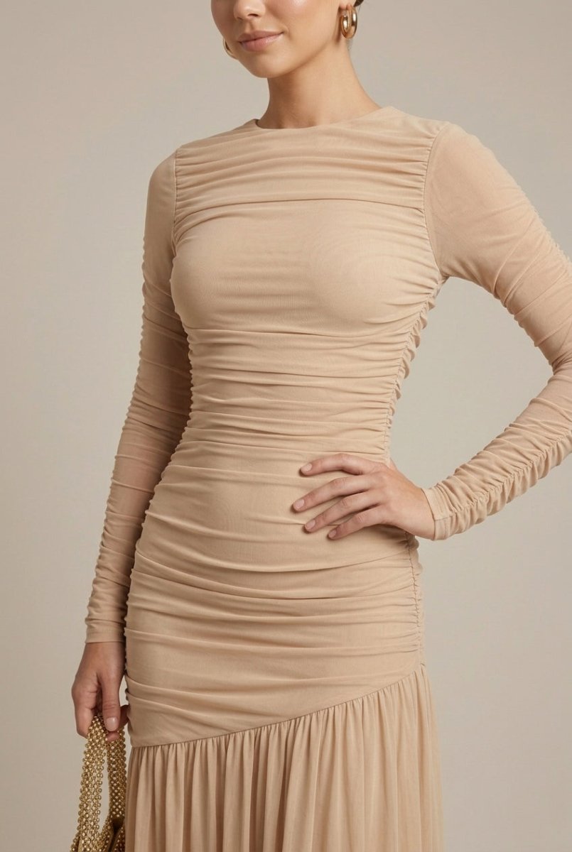Elegant Collection | Women's Maxi Dress with Ruched Design | Flattering Silhouette for Casual and Evening Wear
