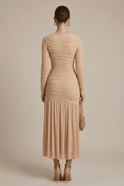 Elegant Collection | Women's Maxi Dress with Ruched Design | Flattering Silhouette for Casual and Evening Wear