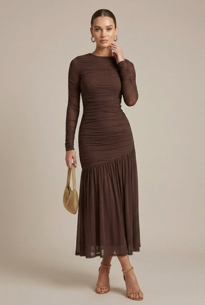 Elegant Collection | Women's Maxi Dress with Ruched Design | Flattering Silhouette for Casual and Evening Wear