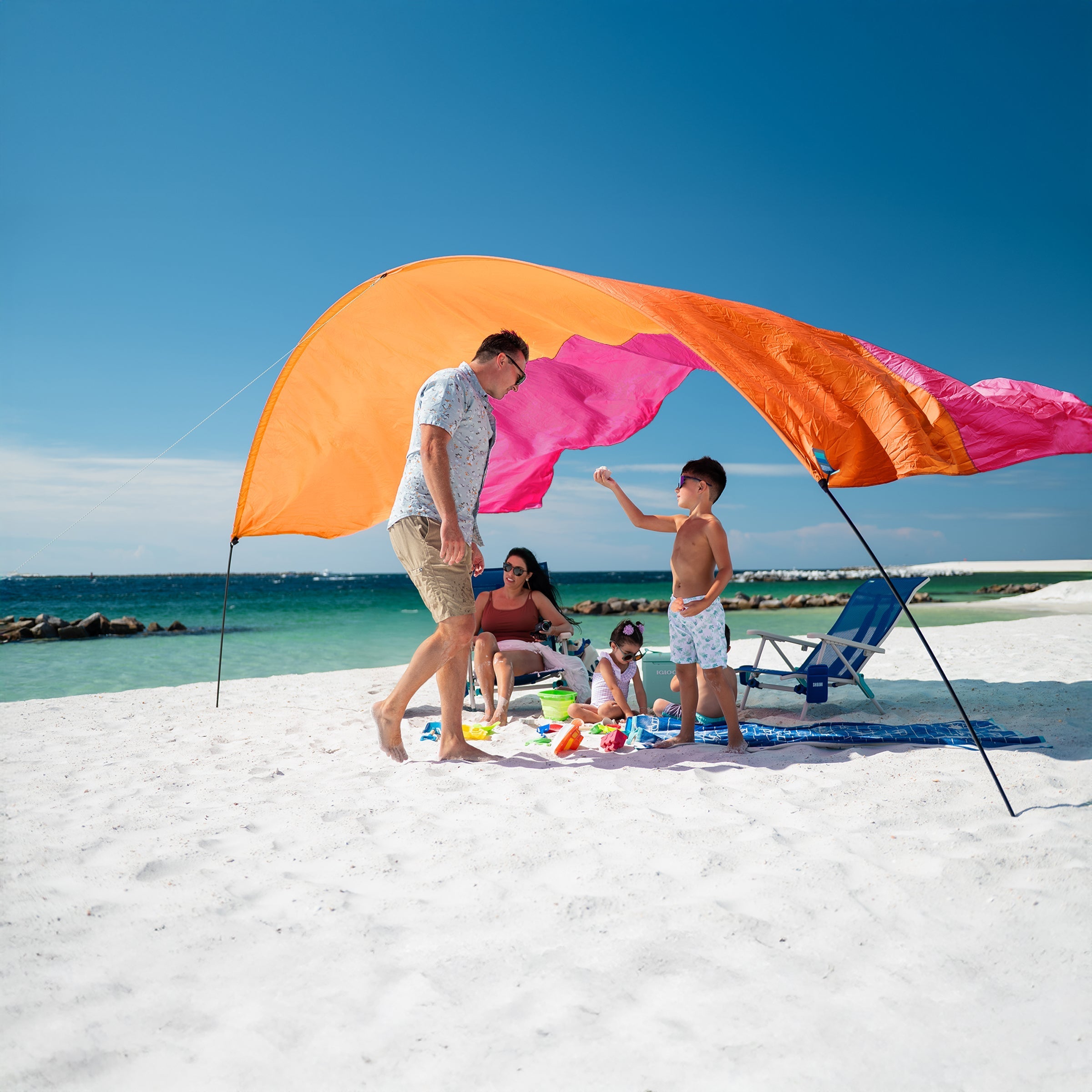 WindHush™ Lightweight Beach Canopy — Wind-Stable, Noise-Reducing Shade