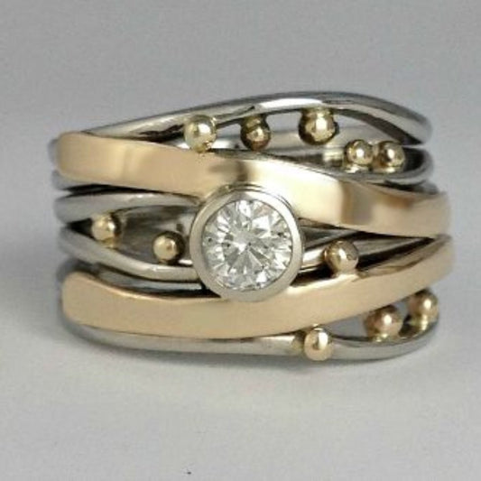Vintage Gold Intarsia Ring with Sparkling Zirconia | Elegant Jewelry for Timeless Style