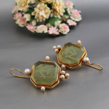 Vintage Pearl Earrings | Elegant Green Design with Timeless Sophistication for Any Occasion