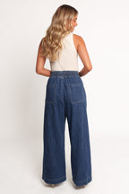 Women's High-Waisted Wide Leg Jeans | Elastic Waist