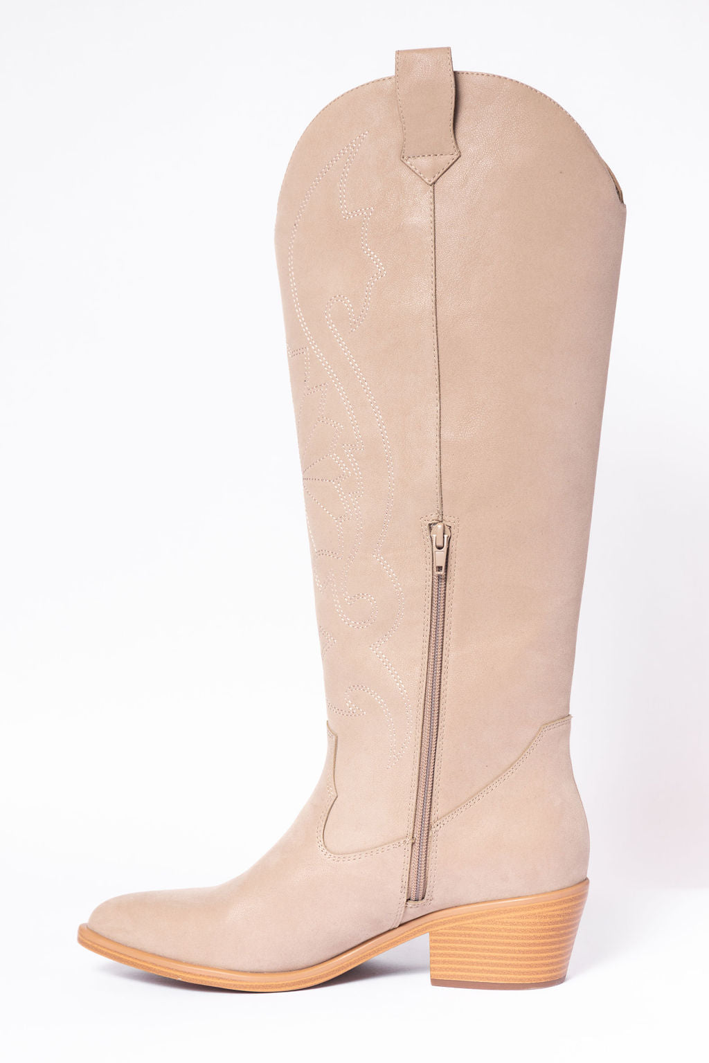 Women's Cowboy Boots – Tan Pointed Toe Tall Western Boots with 17 Inch Shaft for Casual & Country Wear