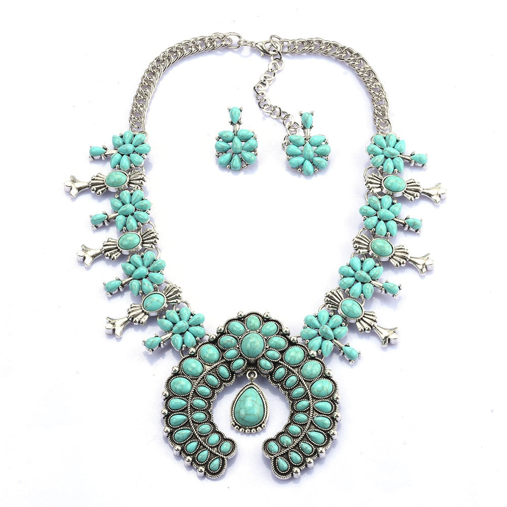 Zahara Collection | Necklace and Earring Set with Elegant Turquoise Design | Timeless Jewelry for Unique Style