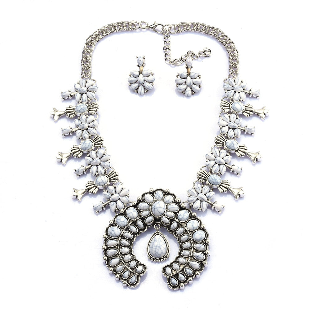 Zahara Collection | Necklace and Earring Set with Elegant Turquoise Design | Timeless Jewelry for Unique Style